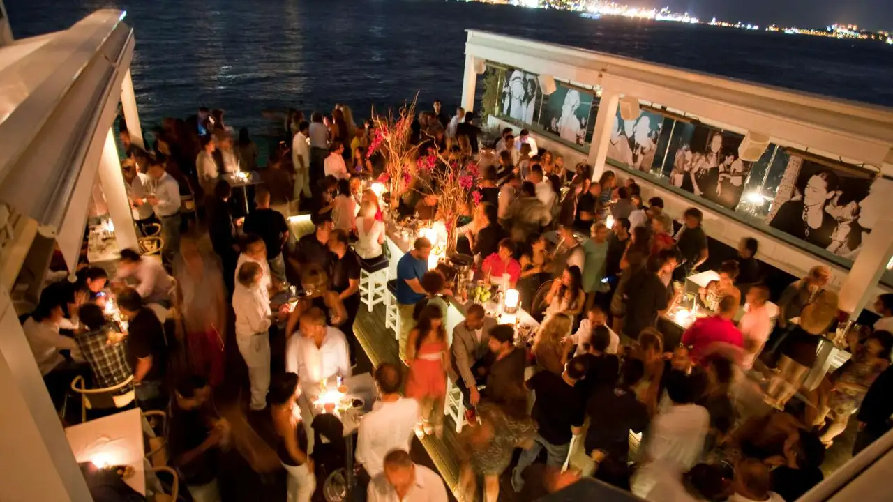 The Art of Partying in Istanbul: A Guide to the City's Nightlife